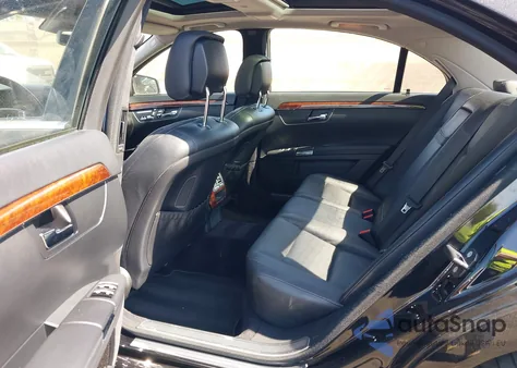 2010 Mercedes-Benz S 550 from USA, damaged, VIN WDDNG7BB9AA347420